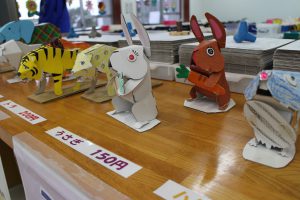 桜まつり 動物のダンボールクラフト 淡路島 国営明石海峡公園